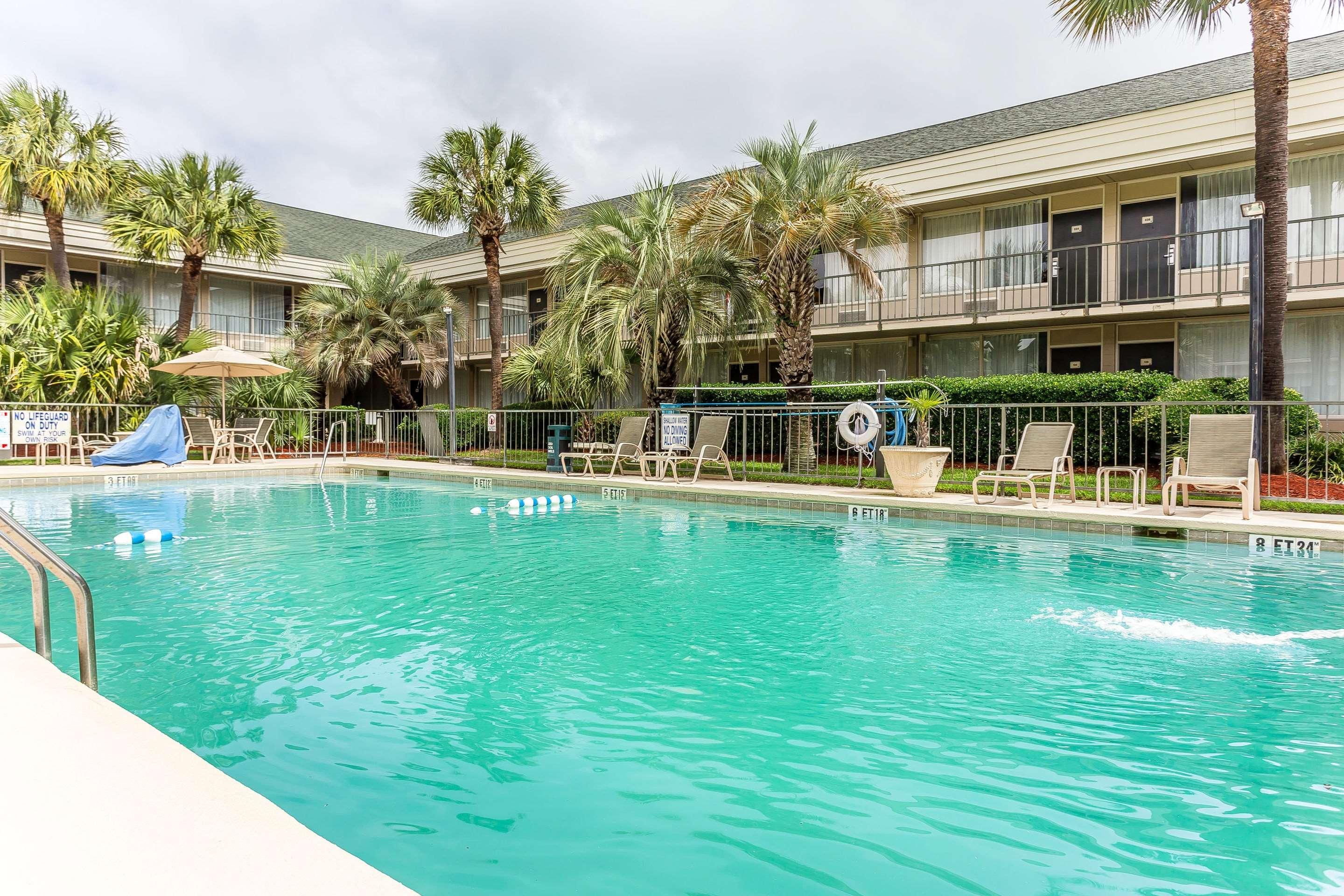 Quality Inn & Suites Georgetown Eksteriør billede