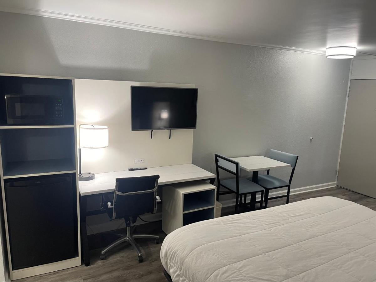 Quality Inn & Suites Georgetown Eksteriør billede